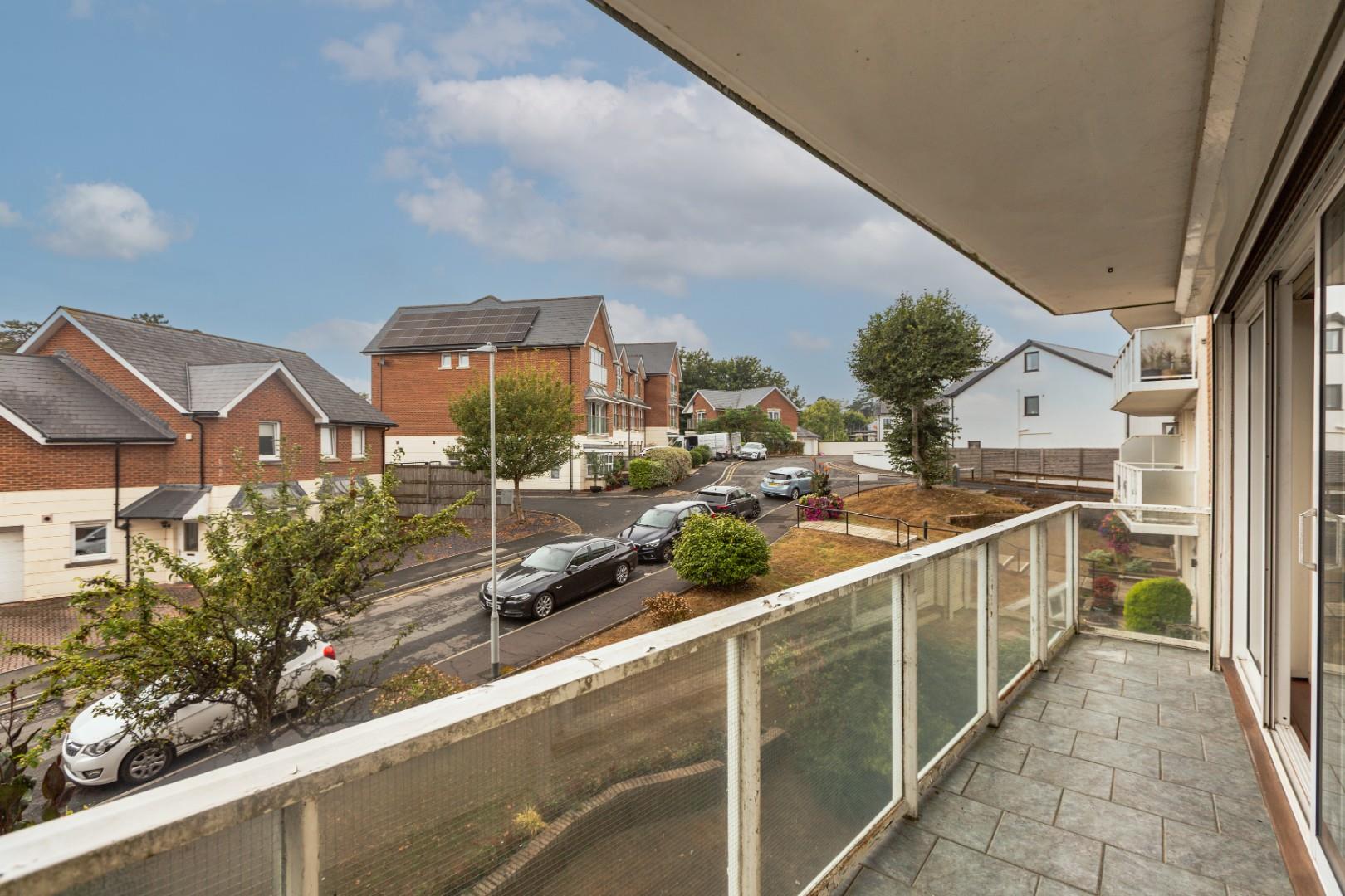 Brynfield Court, Langland, Swansea, SA3 4TF